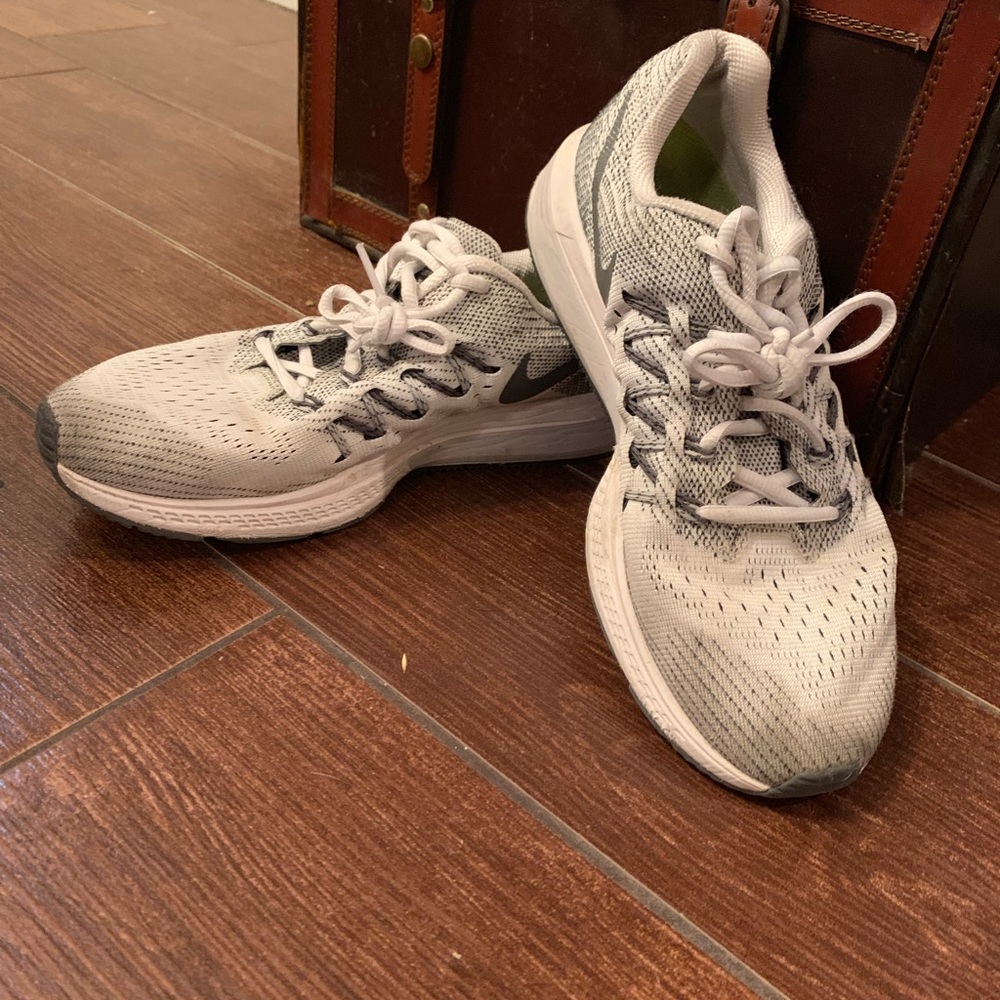 Nike Vomero 10 running shoe